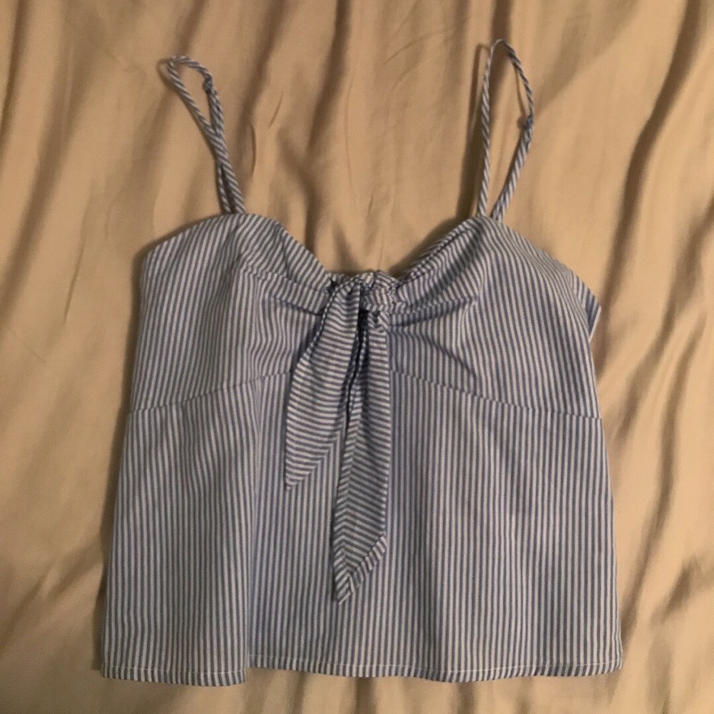 tie front tank top